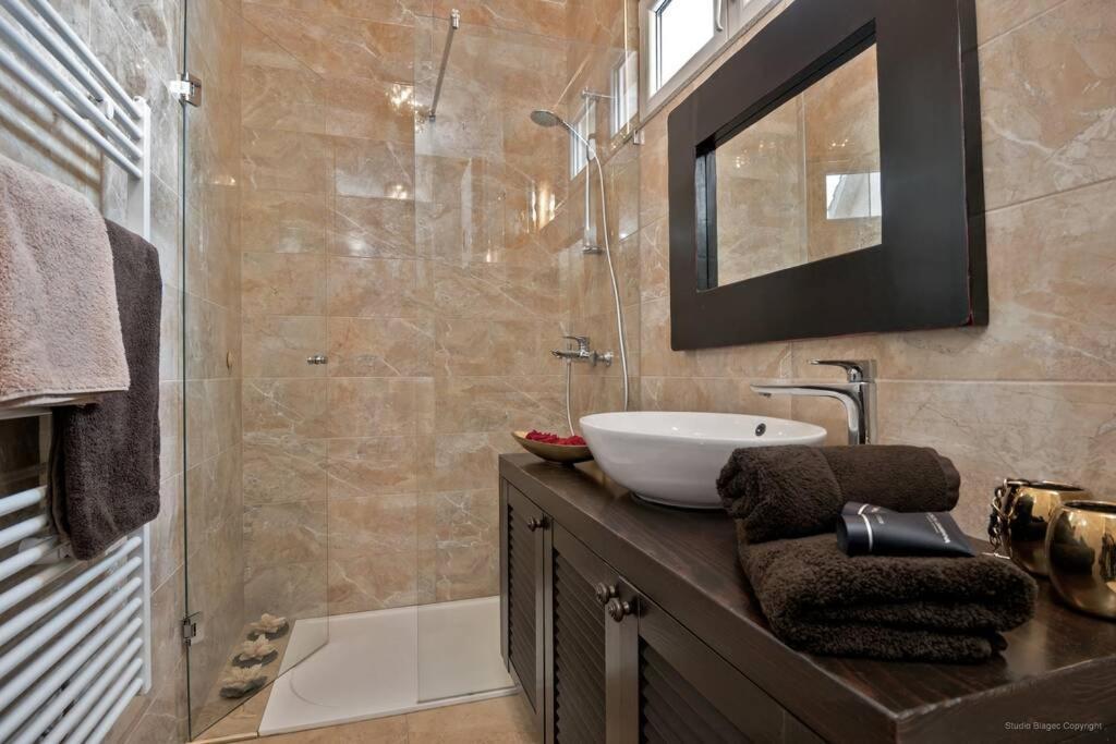ספליט Ensidia Luxury Suite מראה חיצוני תמונה